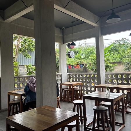 The Cluster Harris Cimahi Exterior foto