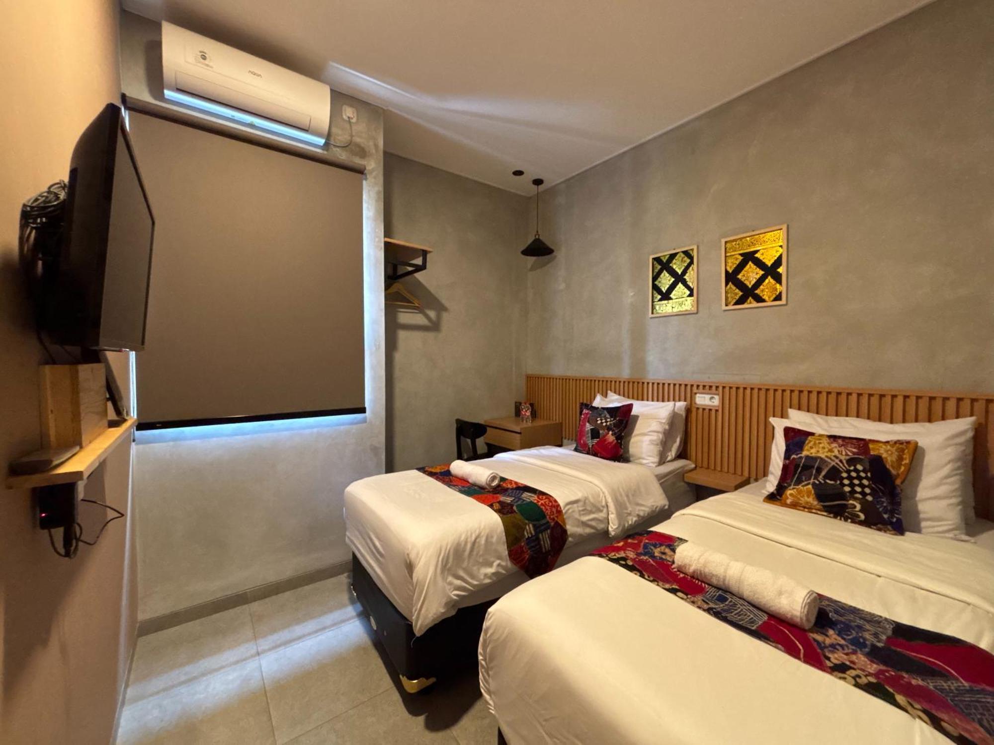 The Cluster Harris Cimahi Exterior foto